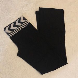 Lululemon yoga pants